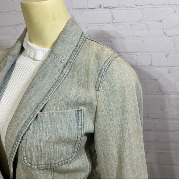 DKNY womens denim fitted blazer jacket dirty wash vintage 90s Y2K in size 6 NWT - Picture 4 of 16